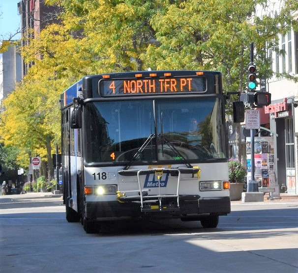 Madison Metro Transit bus image