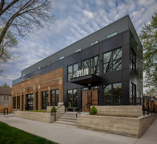 The Dylin exterior image